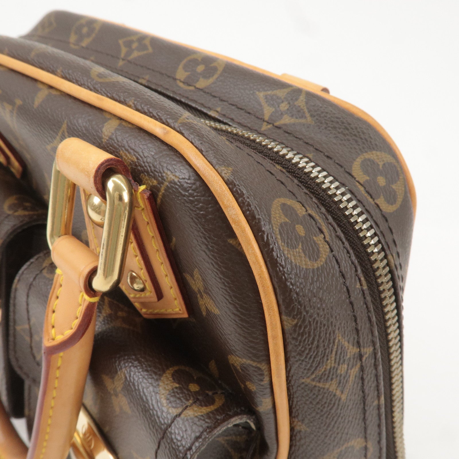 Louis Vuitton Monogram Manhattan PM Hand Bag Brown M40026