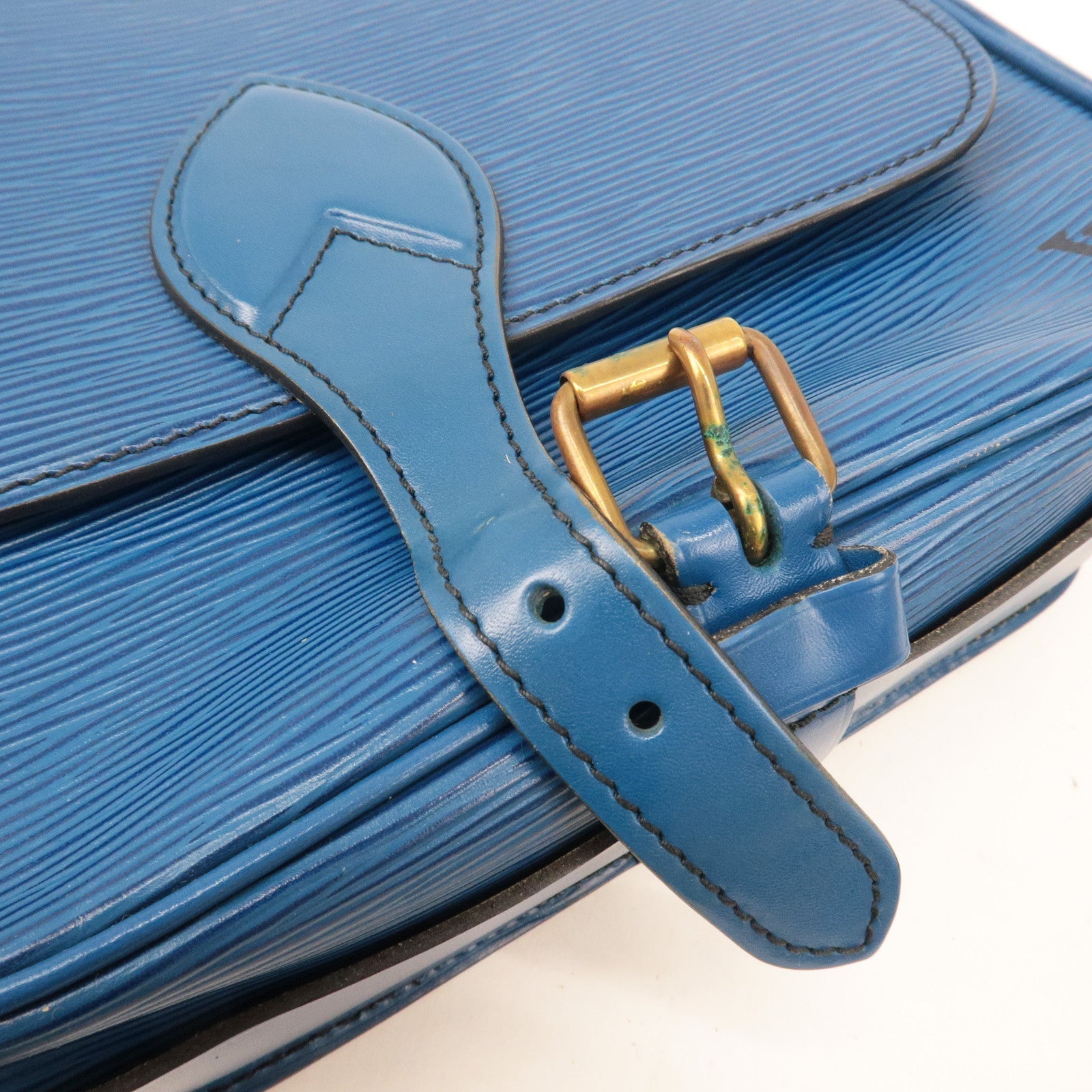 Louis Vuitton Epi Cartouchiere Shoulder Bag Toledo Blue M52245