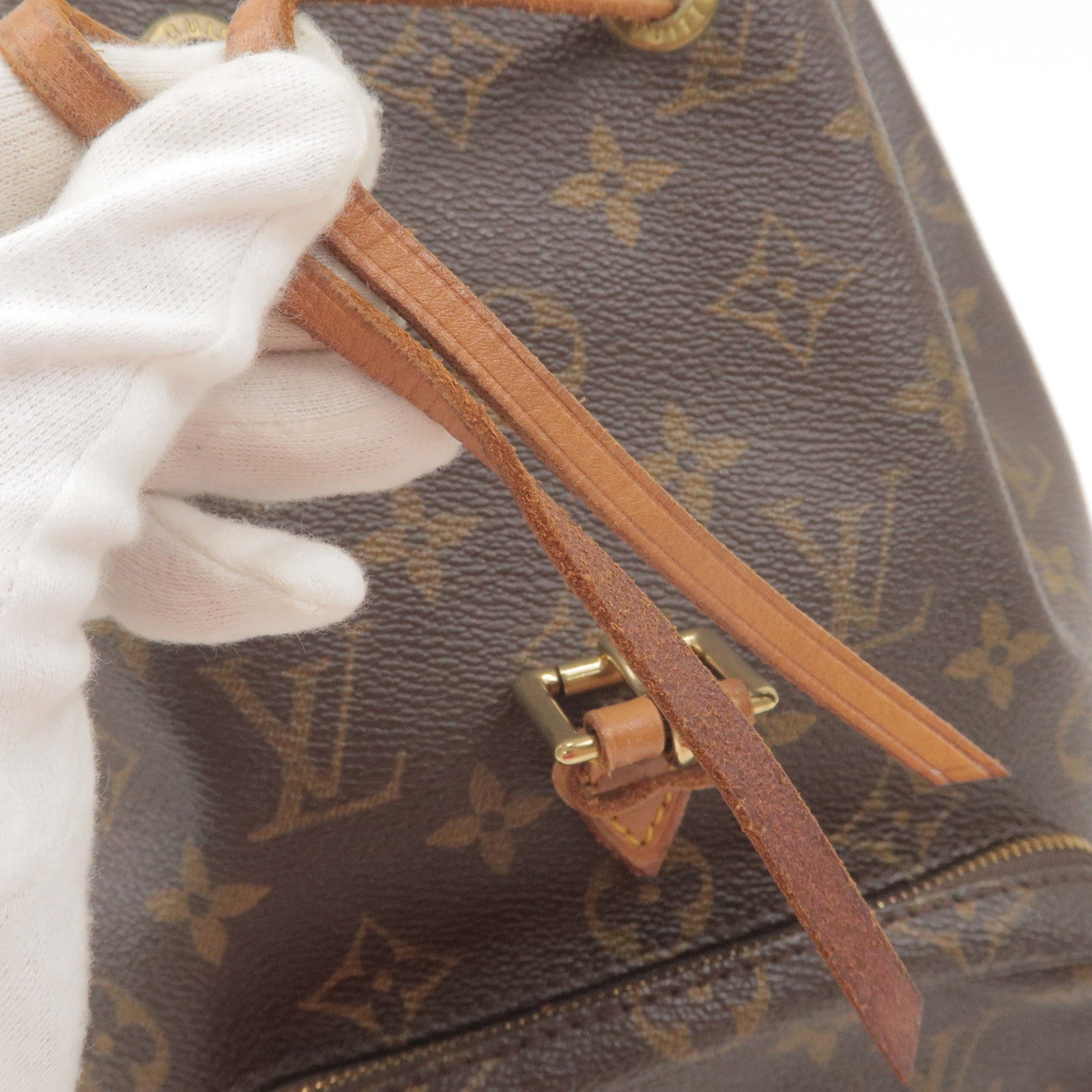 Louis Vuitton Monogram Montsouris MM Back Pack Bag M51136