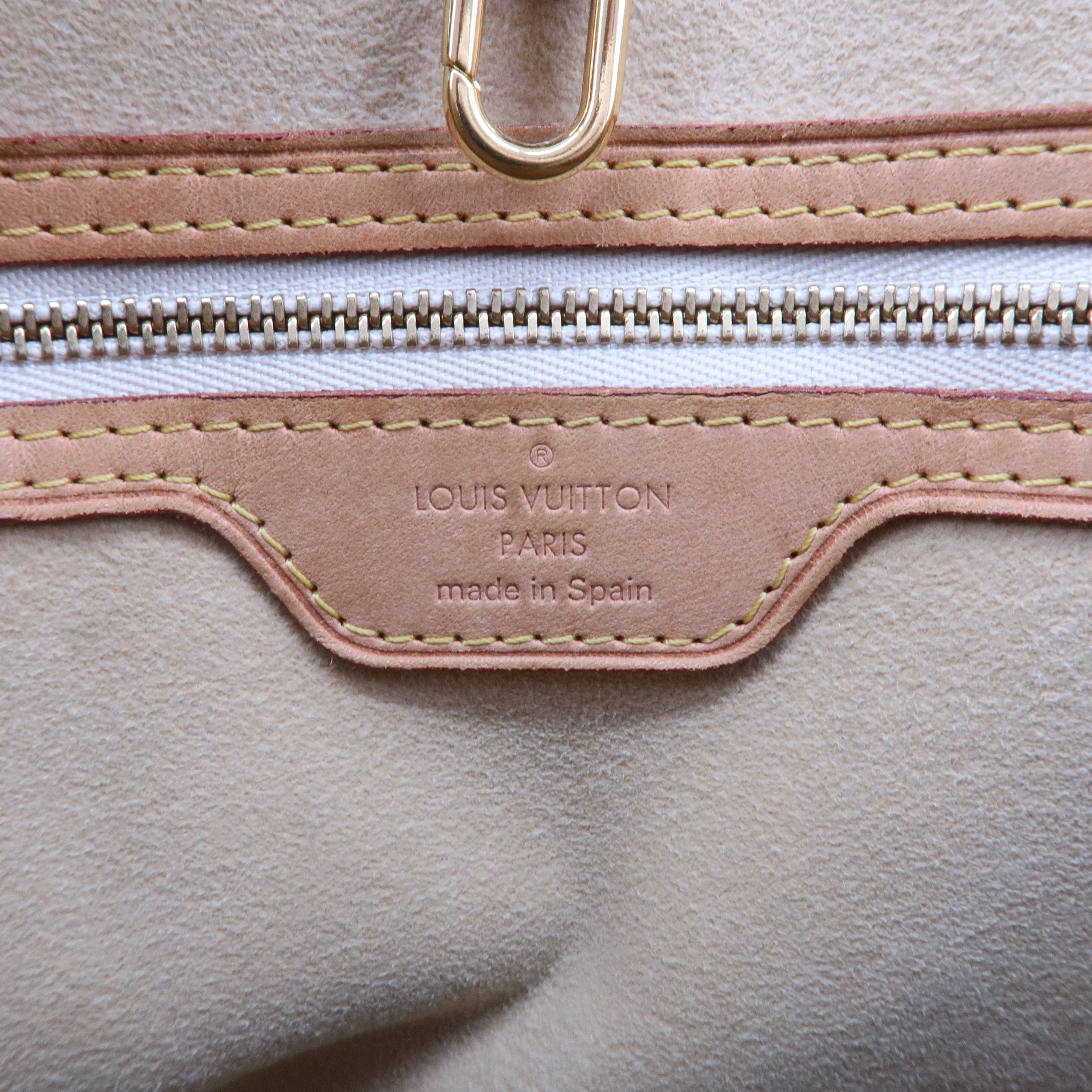 Louis Vuitton Damier Azur Hampstead PM Hand Bag Ivory N51207