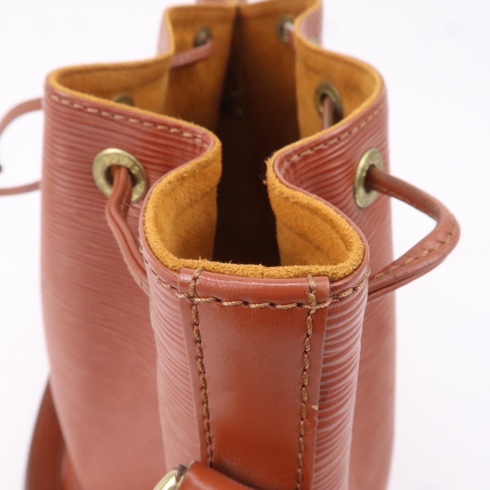 Louis Vuitton Epi Petit Noe Shoulder Bag Kenya Brown M44103