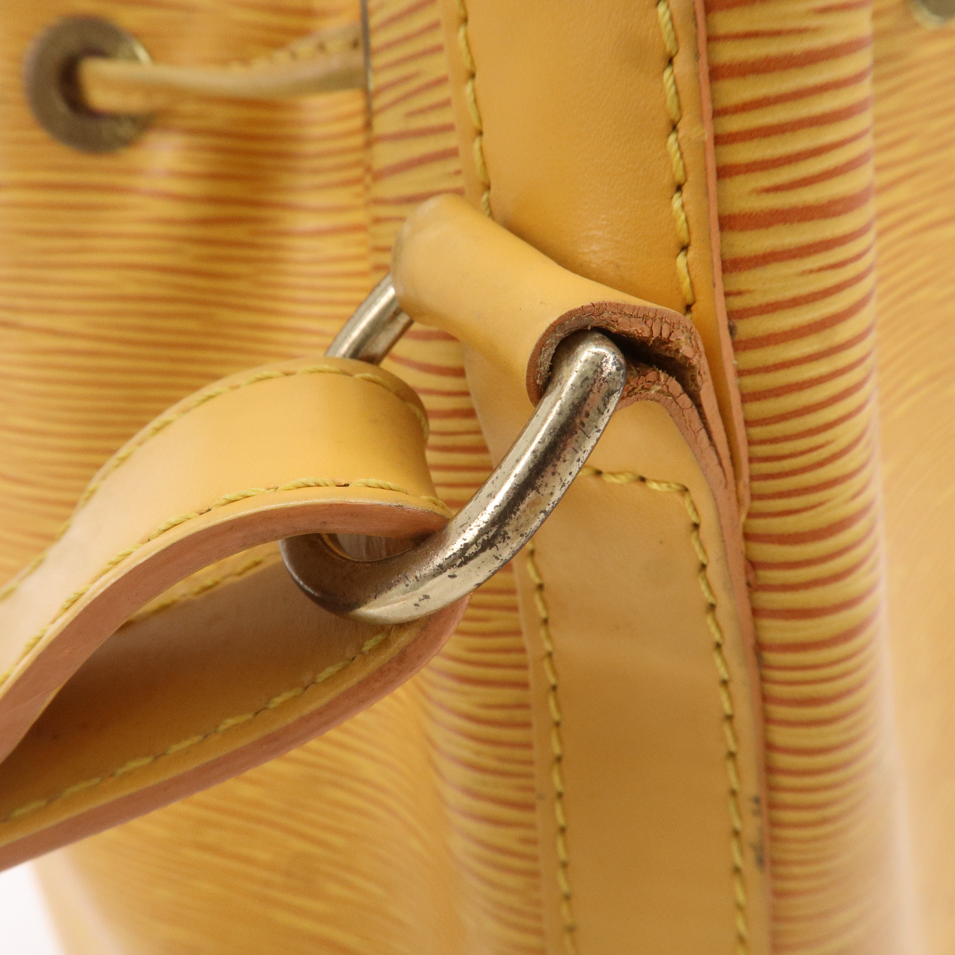 AuthenticLouis Vuitton Epi Petit Noe Shoulder Bag Tassili Yellow M44109
