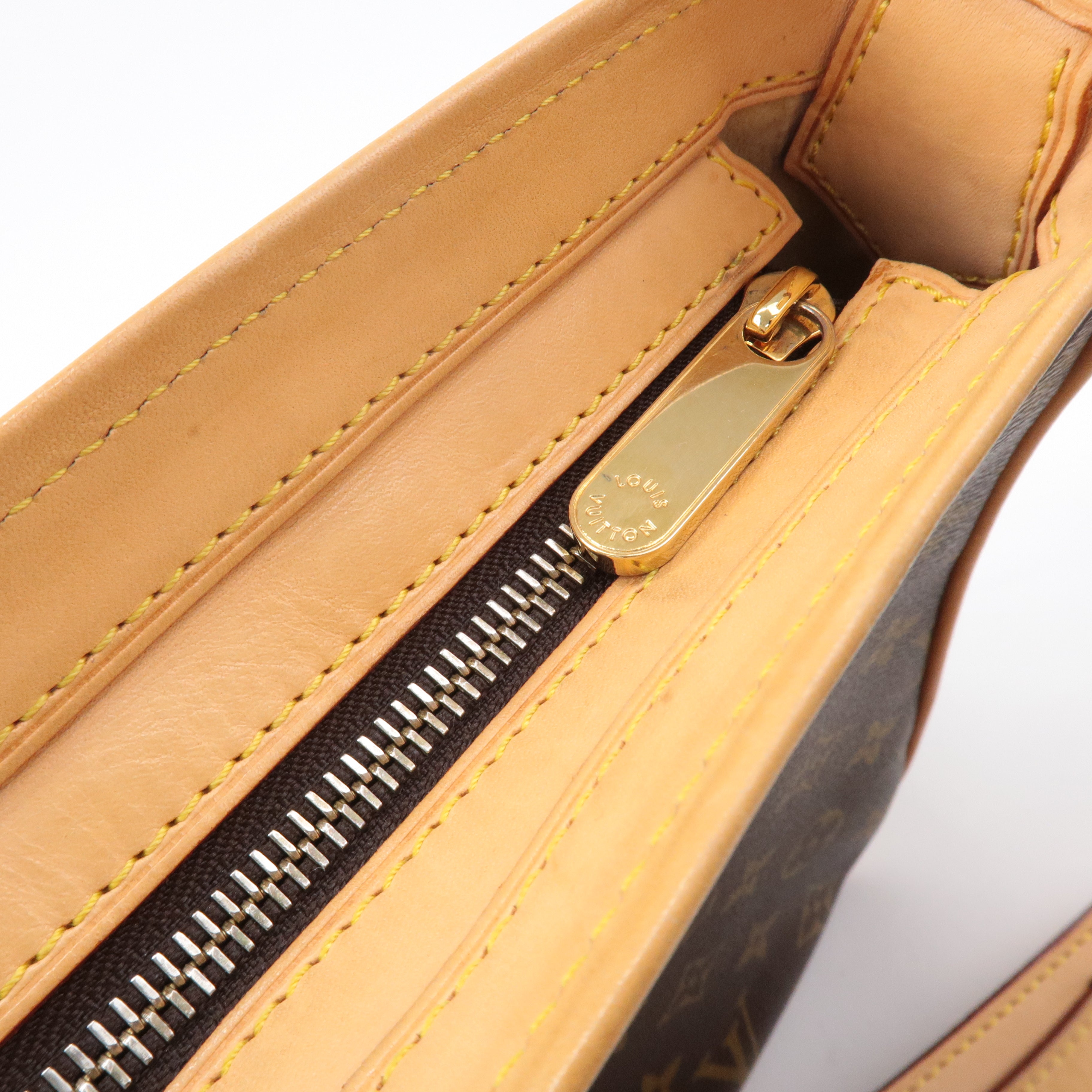 Louis Vuitton Monogram Hudson GM Shoulder Bag M40045
