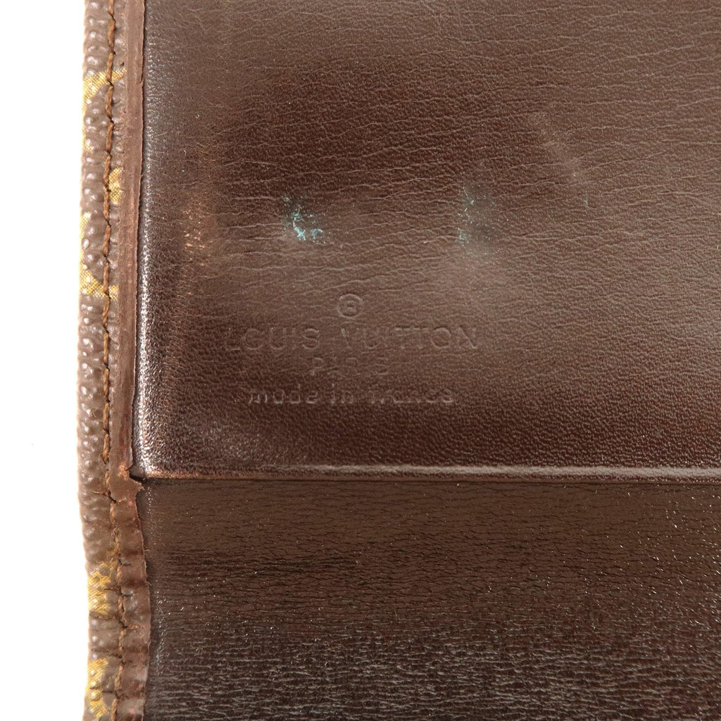 Louis Vuitton Monogram Pochette Lava 23 Clutch Bag M51940