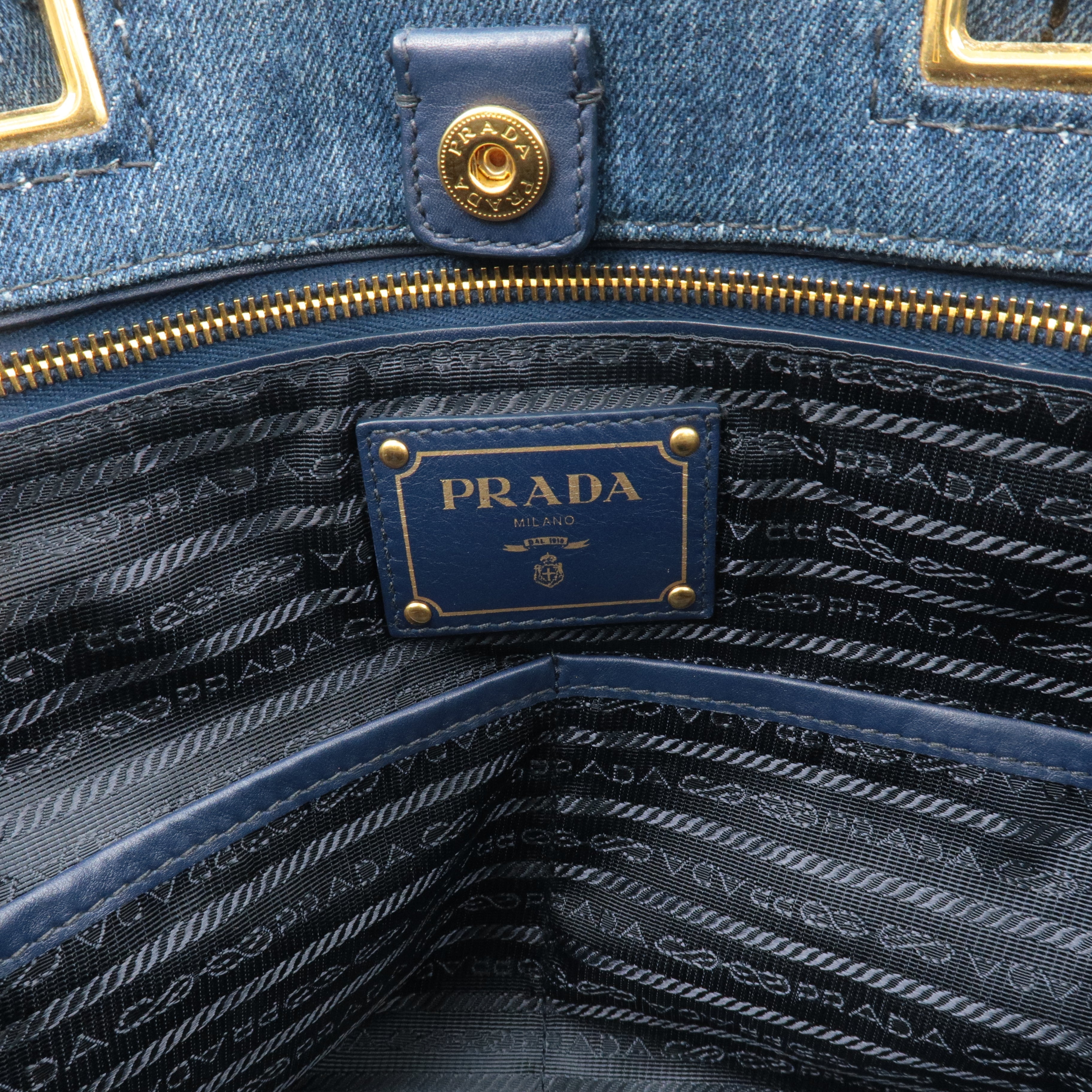 PRADA BAG