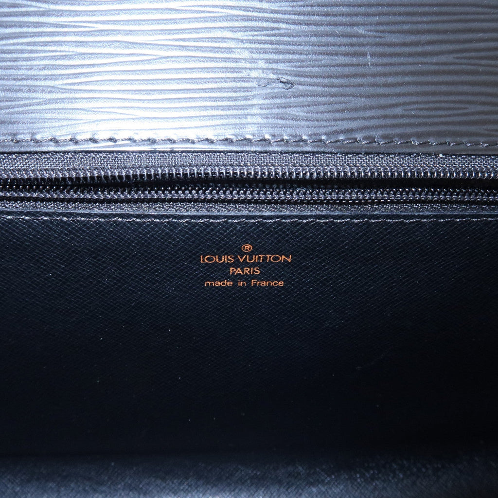Louis Vuitton Epi Chaillot Clutch Bag Black M52542