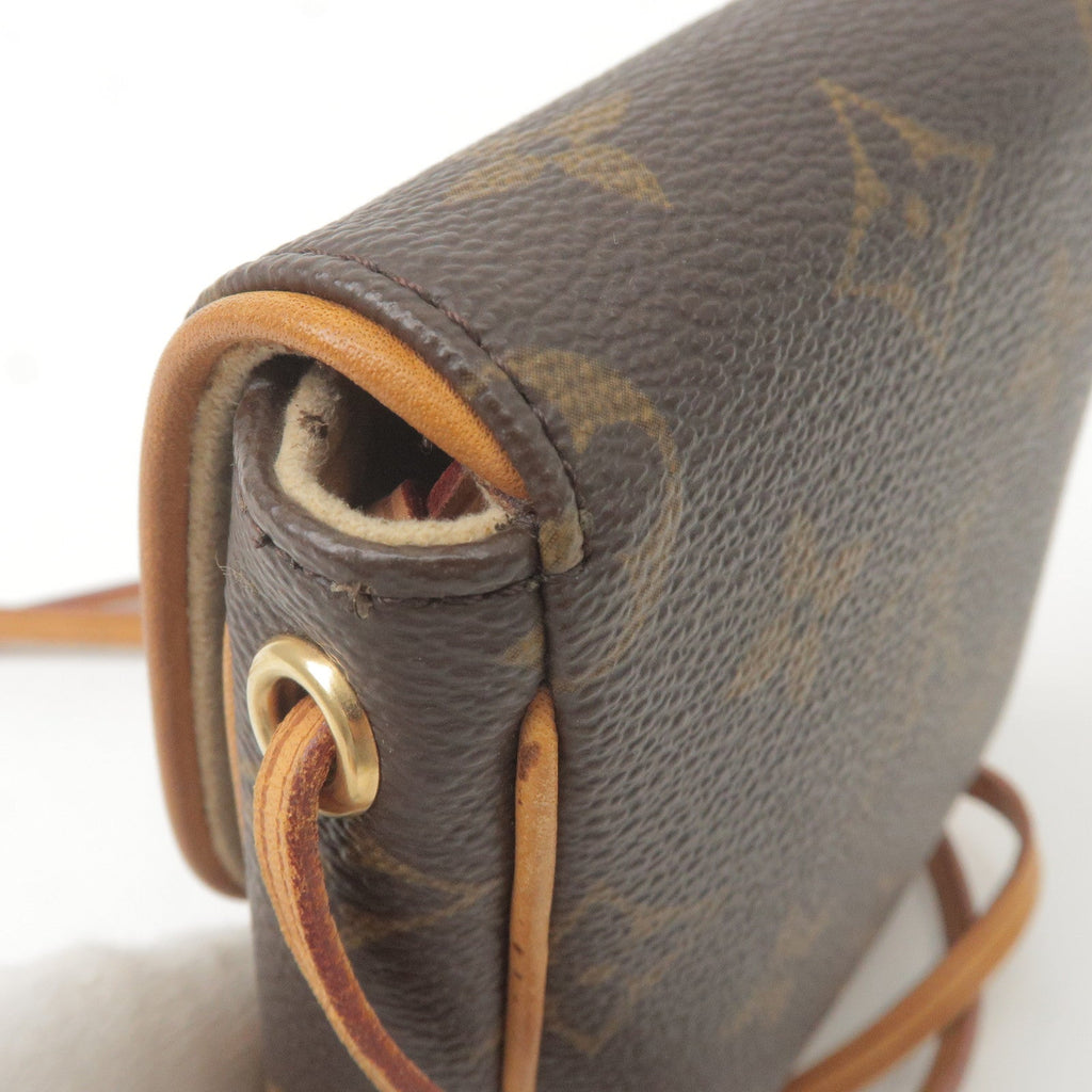 Louis Vuitton Monogram Pochette Cancun Shoulder Bag Pouch M60018