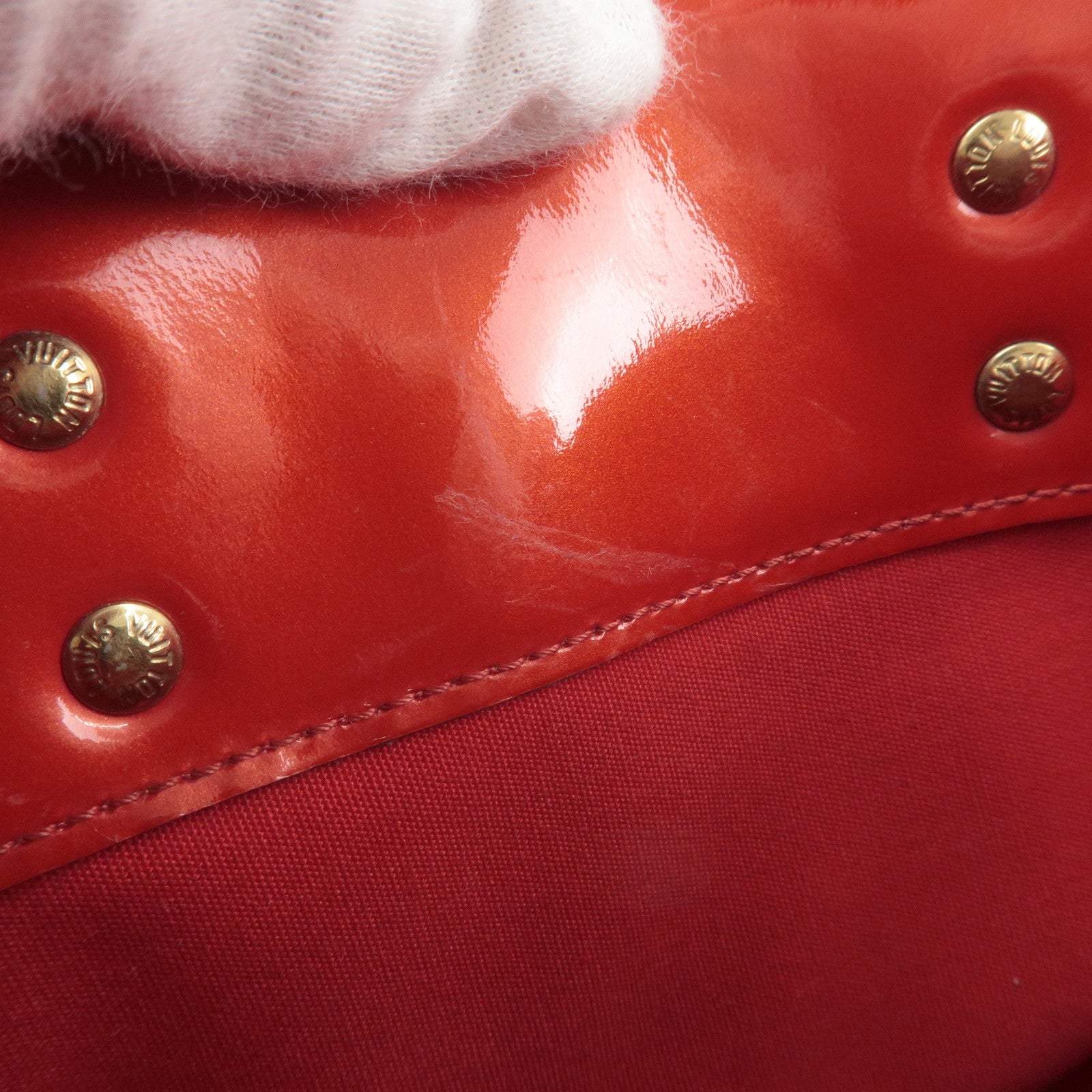 Louis Vuitton Monogram Vernis Lead PM Hand Bag Rouge M91088