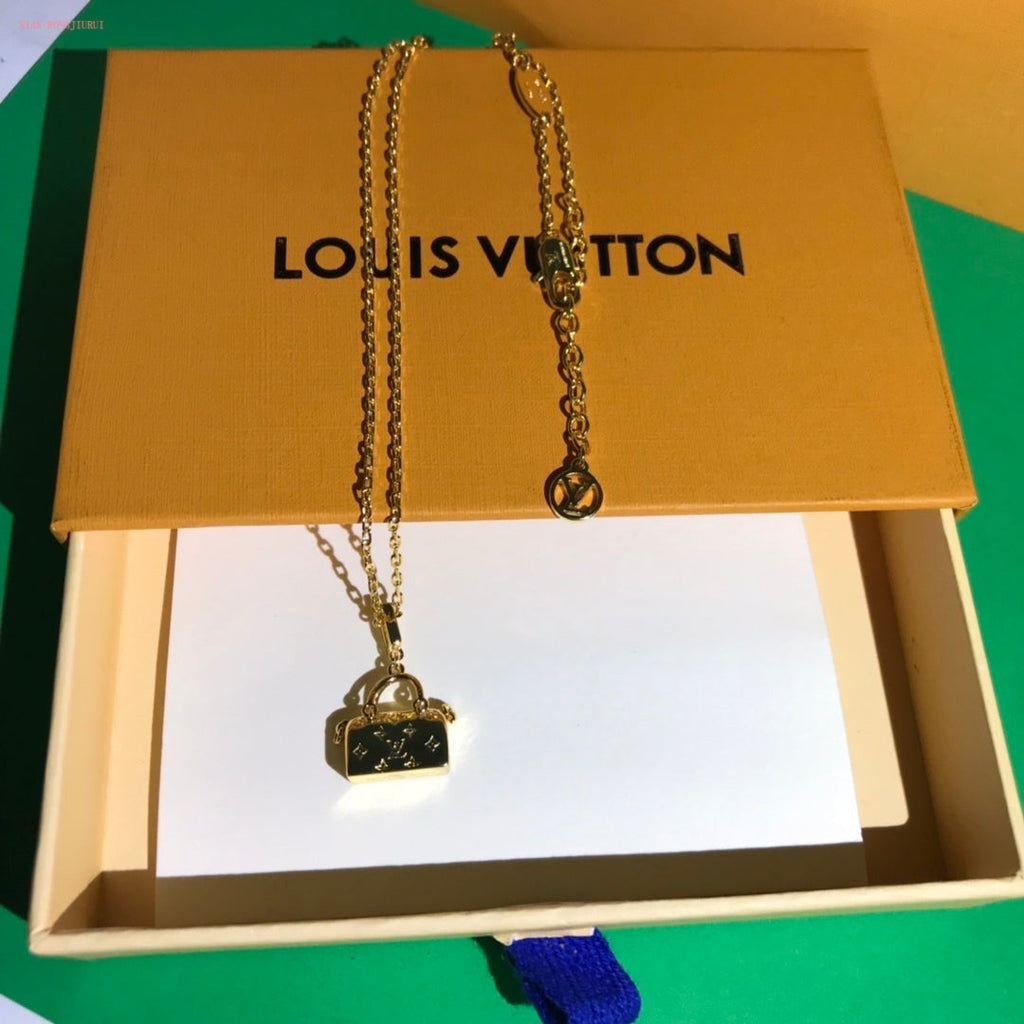 BG - Holiday Necklace louis vuitton031
