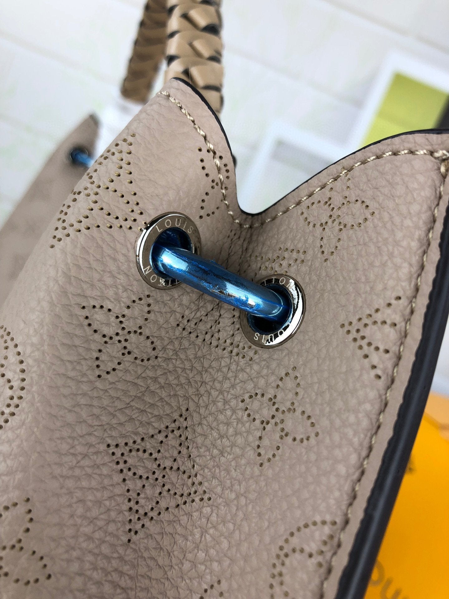 Designer Handbags louis vuitton 050