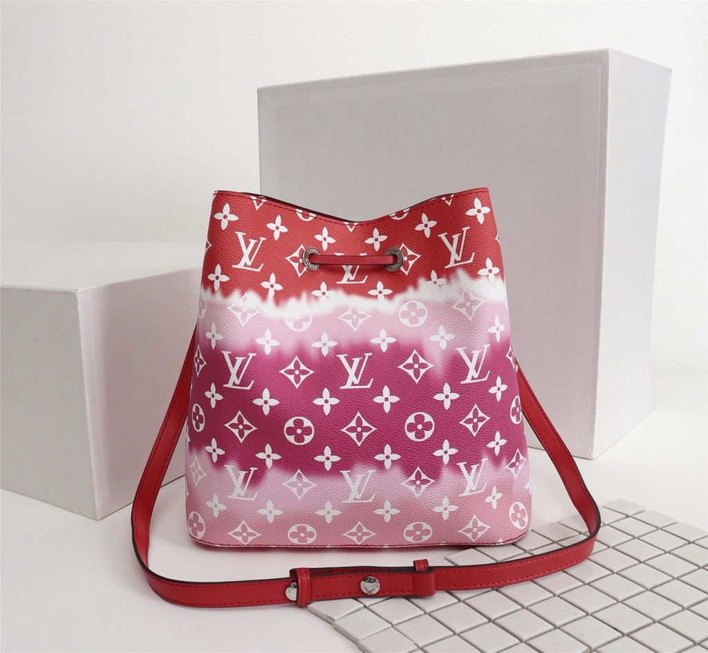 Designer Handbags louis vuitton 179