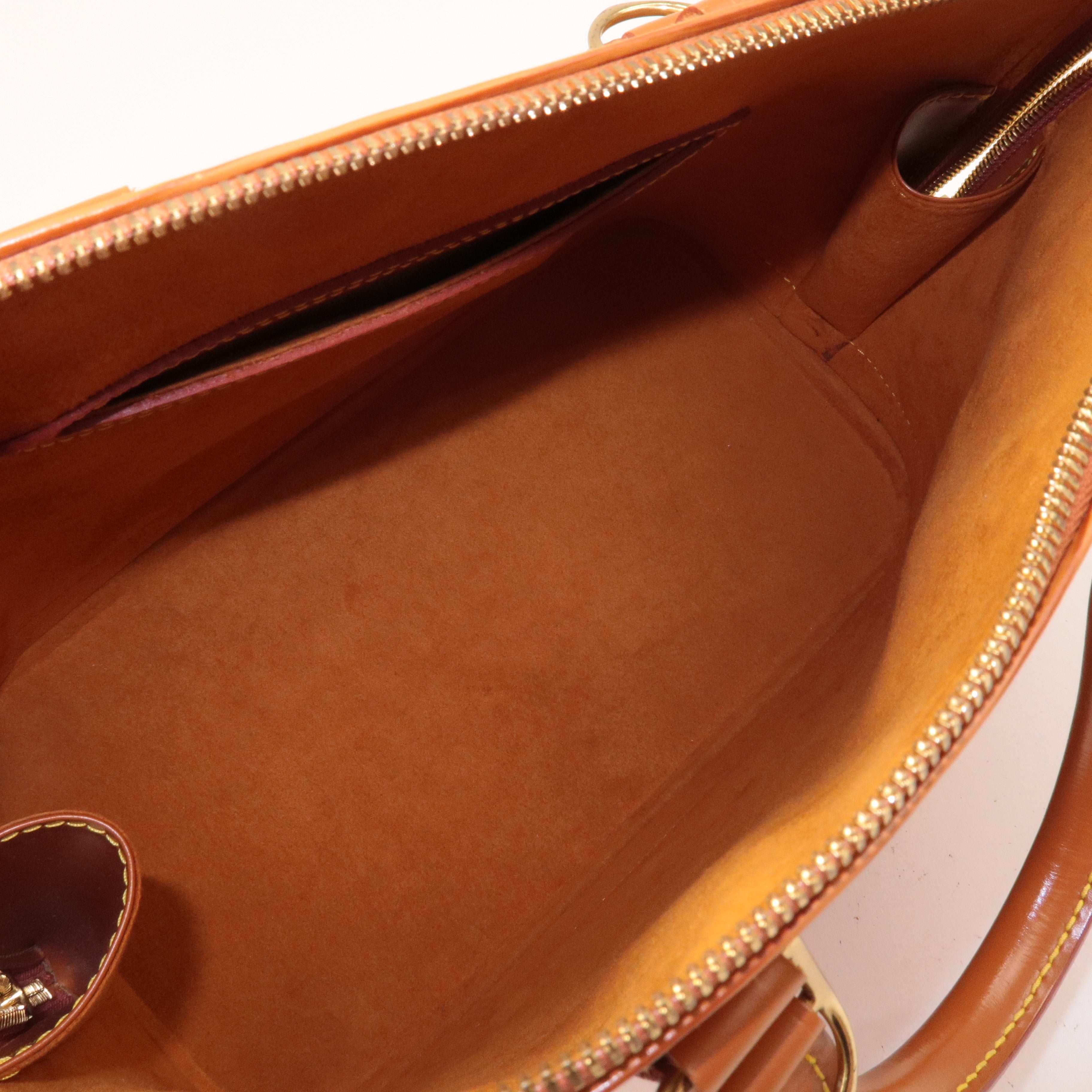 Louis Vuitton Epi Alma Leather Hand Bag Zipangu Gold M52148