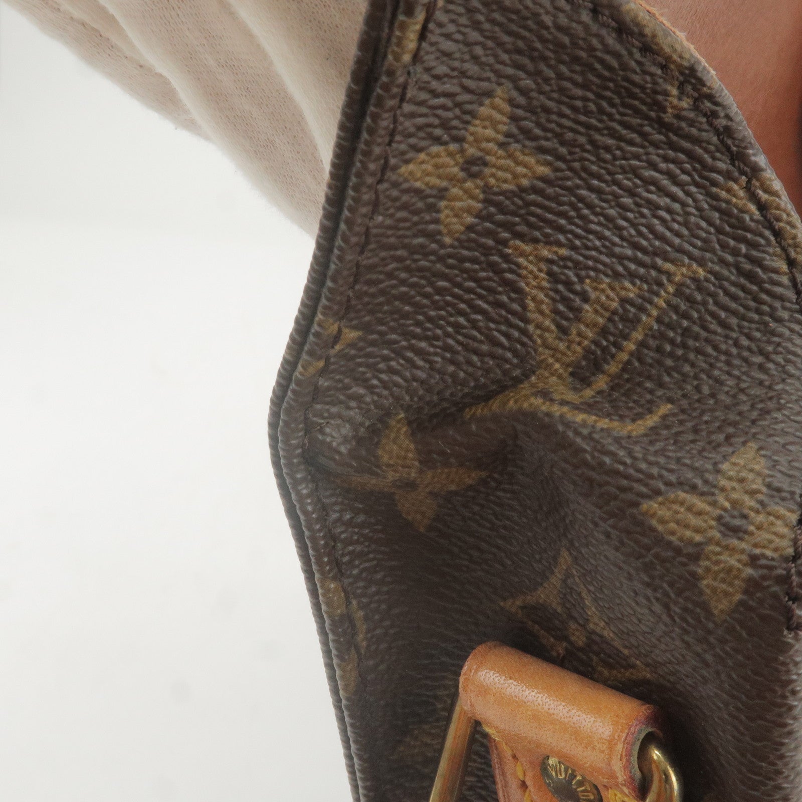 Louis Vuitton Monogram Cartouchiere 22 Shoulder Bag M51253