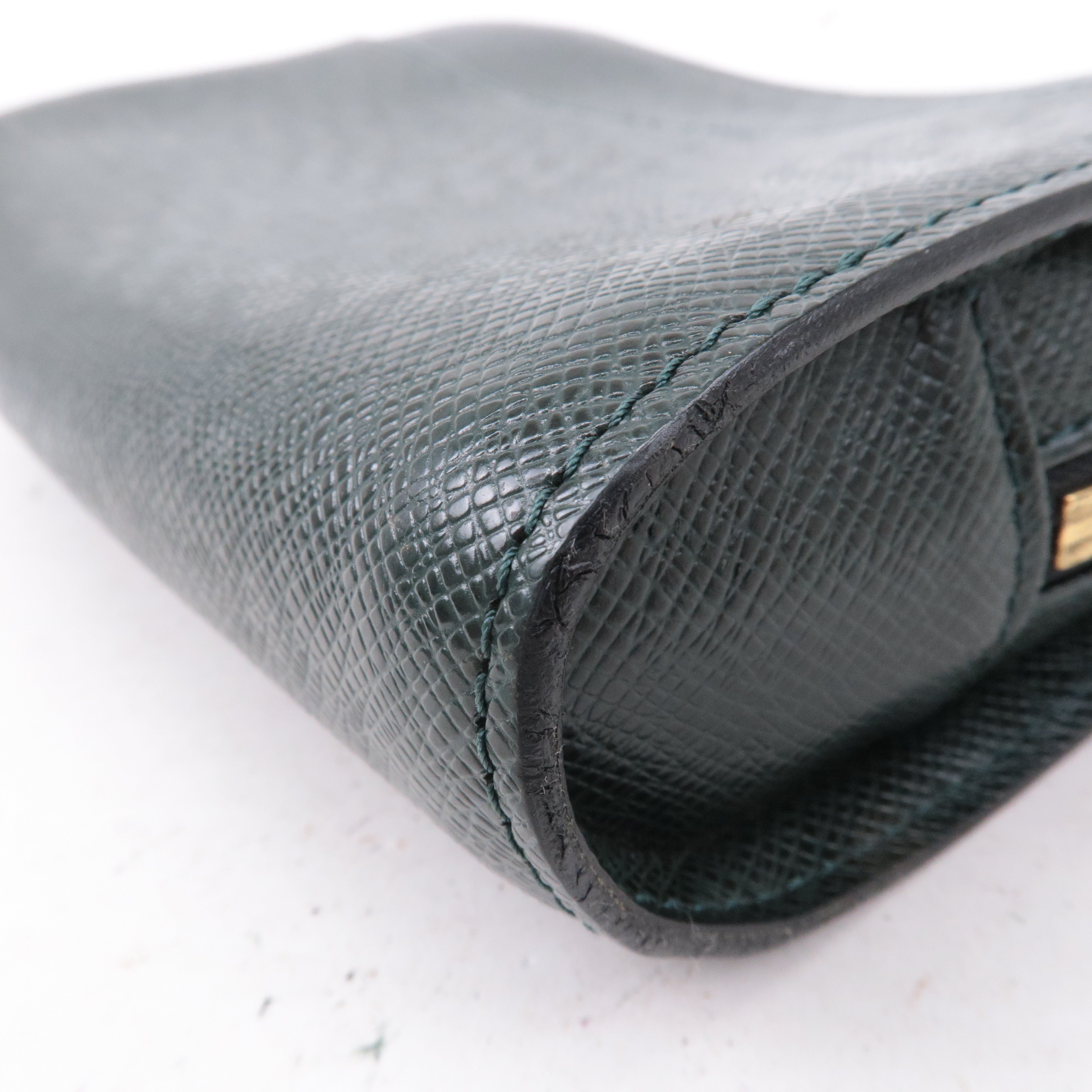 Louis Vuitton Set of 3 Taiga Baikal Clutch Bag Pouch Epicea M30184