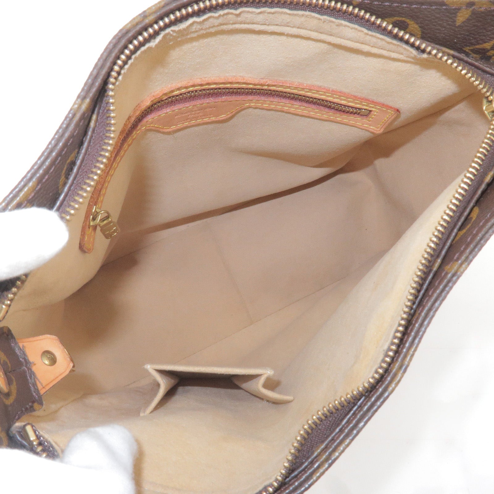 Louis Vuitton Monogram Looping GM Shoulder Bag M51145