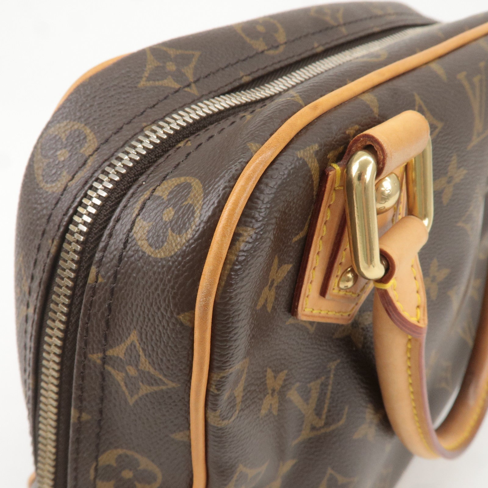 Louis Vuitton Monogram Manhattan PM Hand Bag Brown M40026