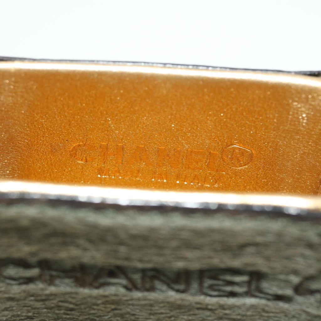 Chanel -