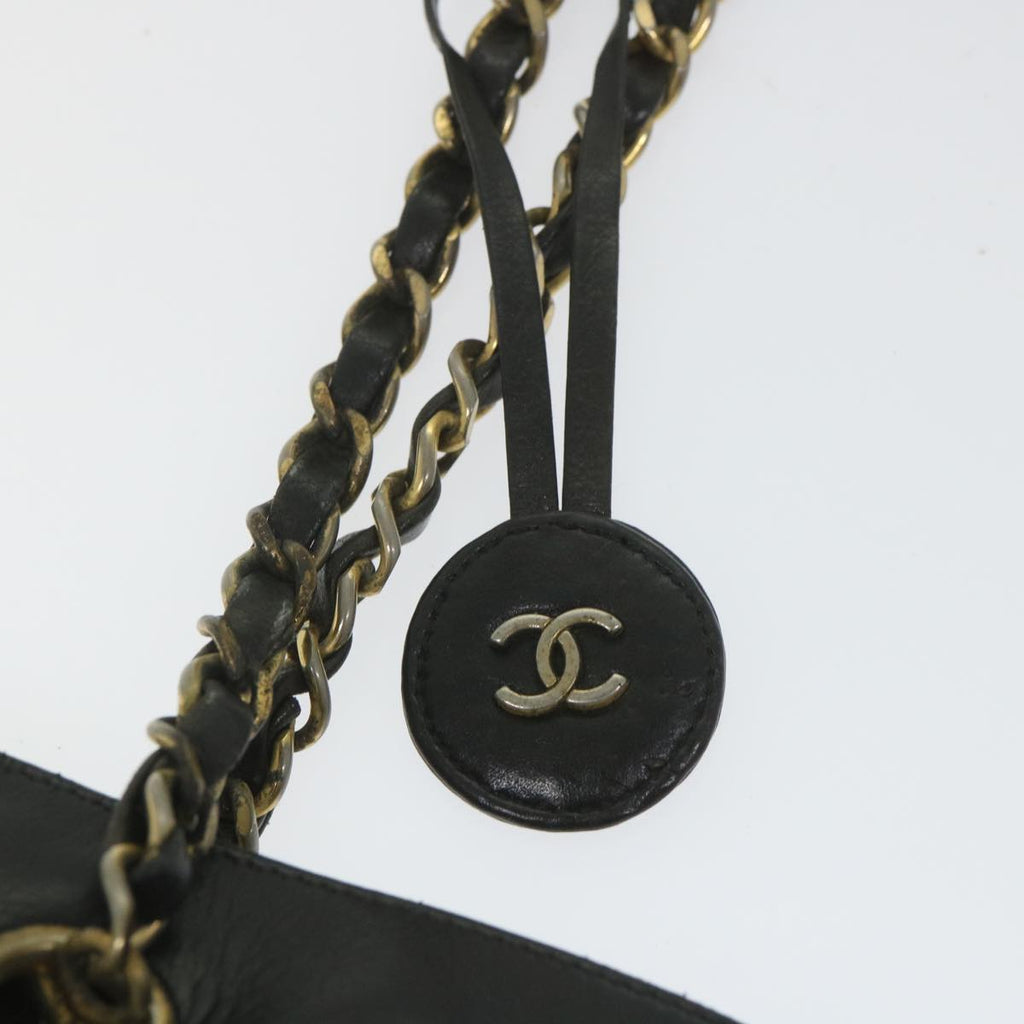 Chanel Shopping