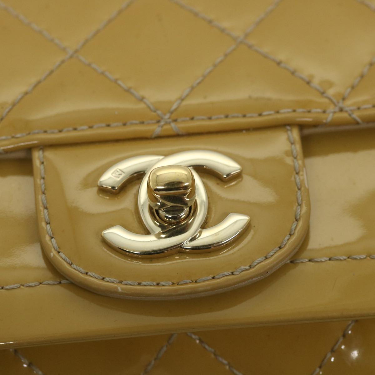 Chanel Matelassé