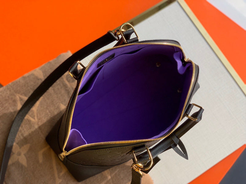 Louis Vuitton Luxury Bags 1764