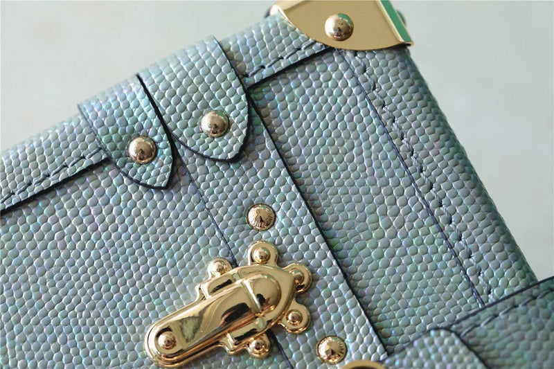 Luxury - Louis Vuitton Bags - 112