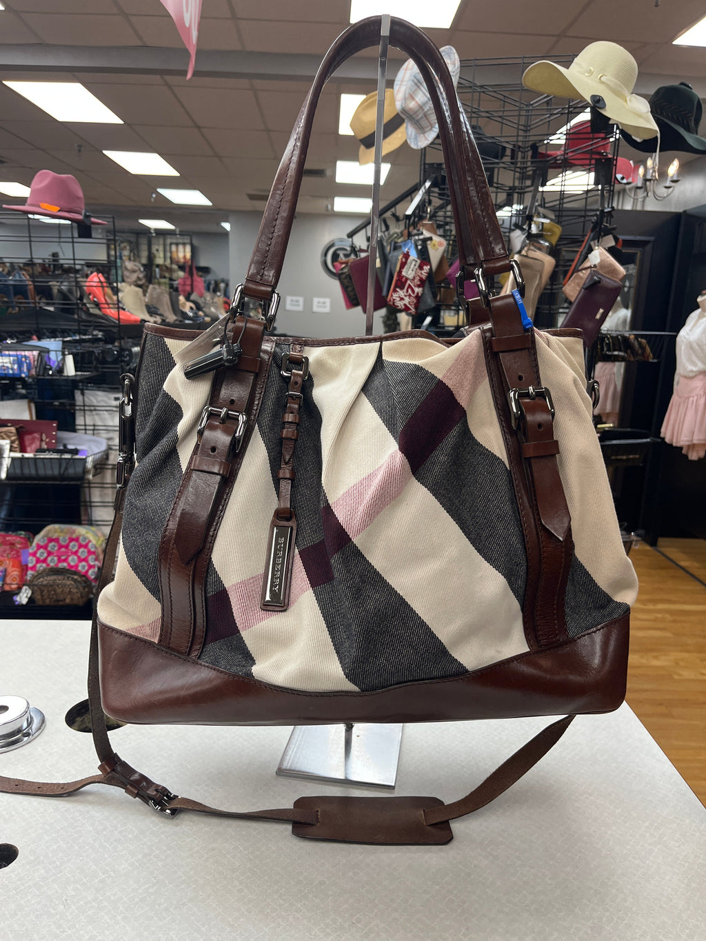 Duffle And Weekender Luxury Designer By Burberry  Size: Medium