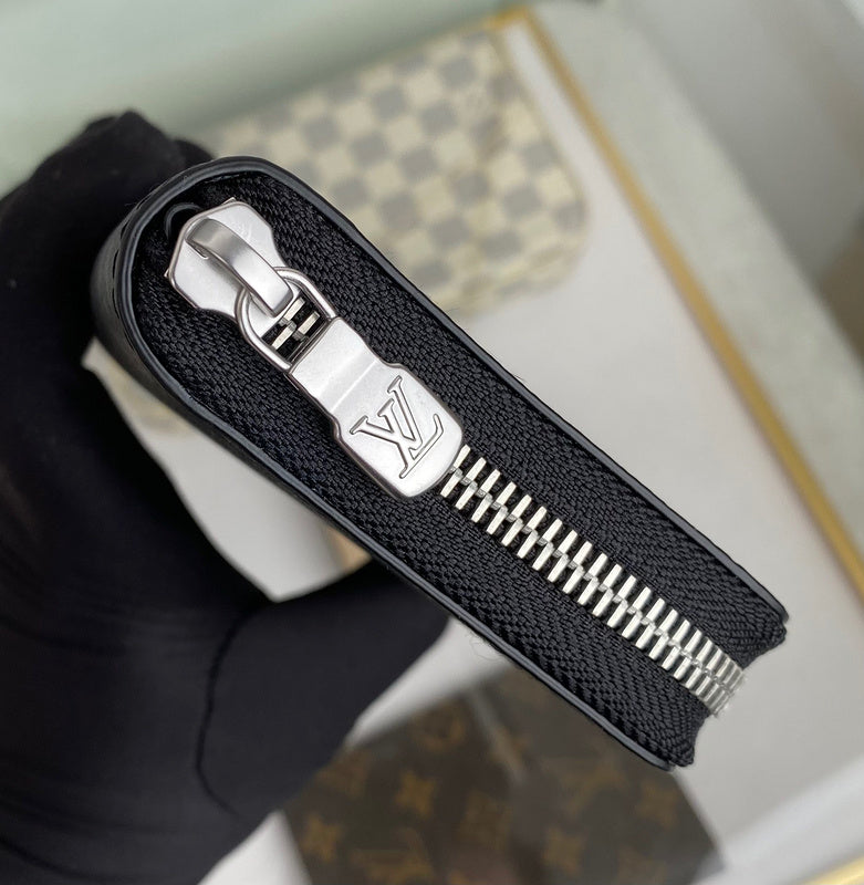 Louis Vuitton Luxury Bags 2408