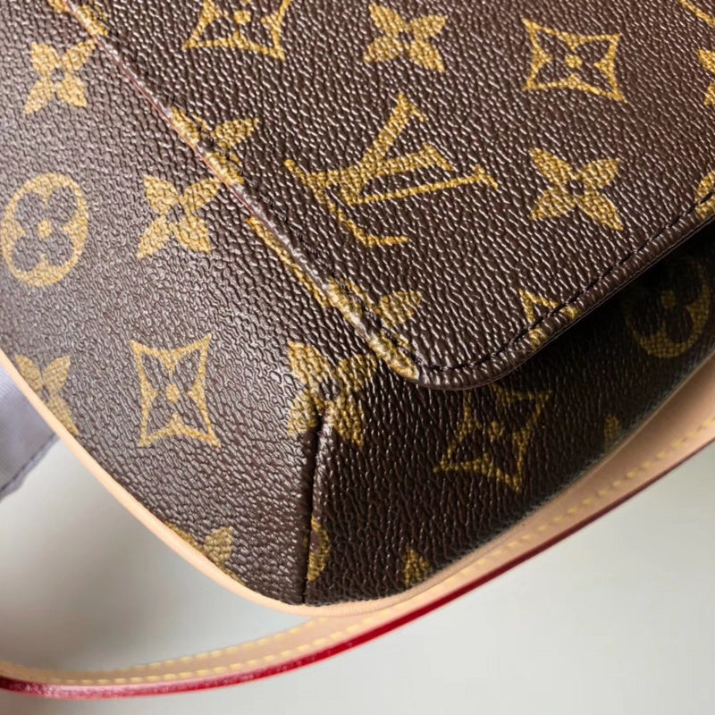 Louis Vuitton Luxury Bags 2620