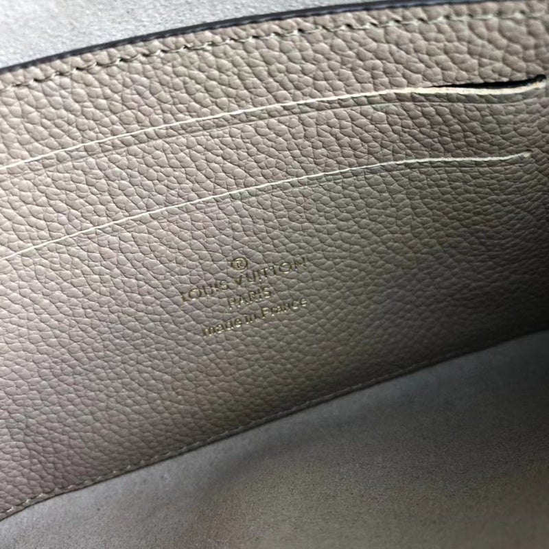 Louis Vuitton Luxury Bags 2177