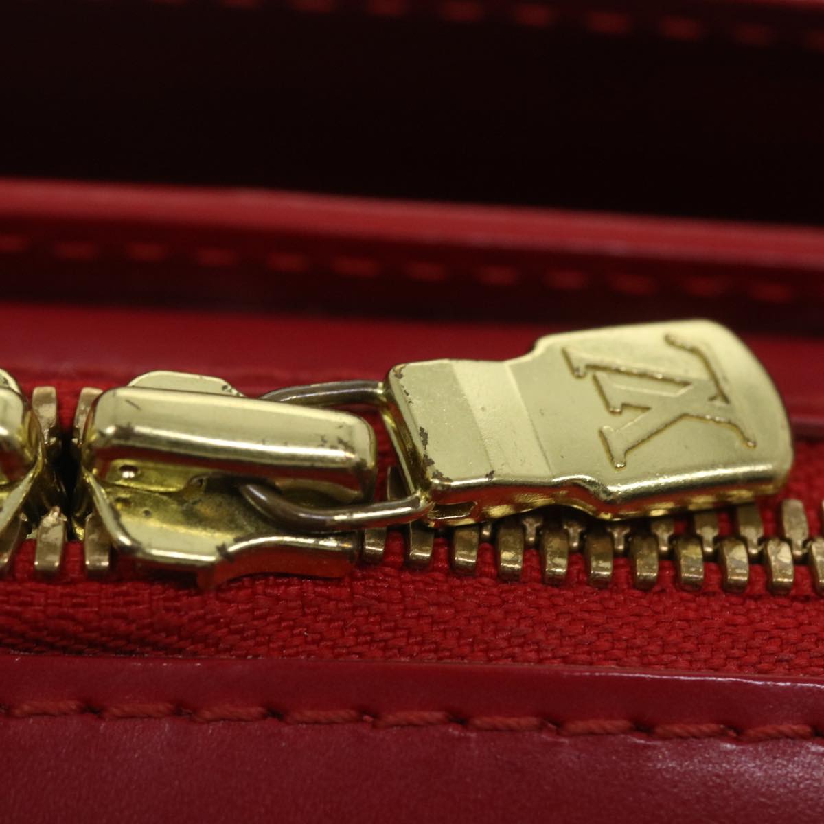 Louis Vuitton Pont Neuf Handbag