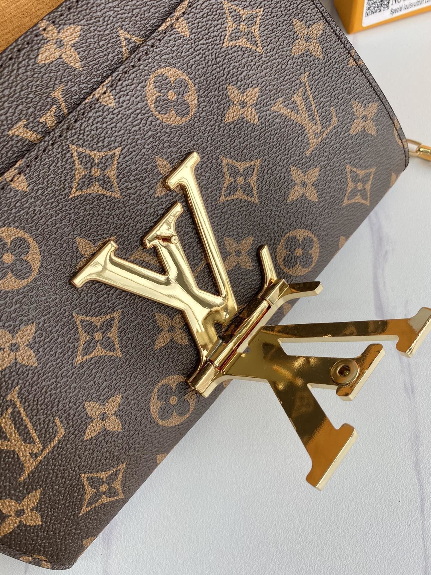 Designer Wallet louis vuitton 056