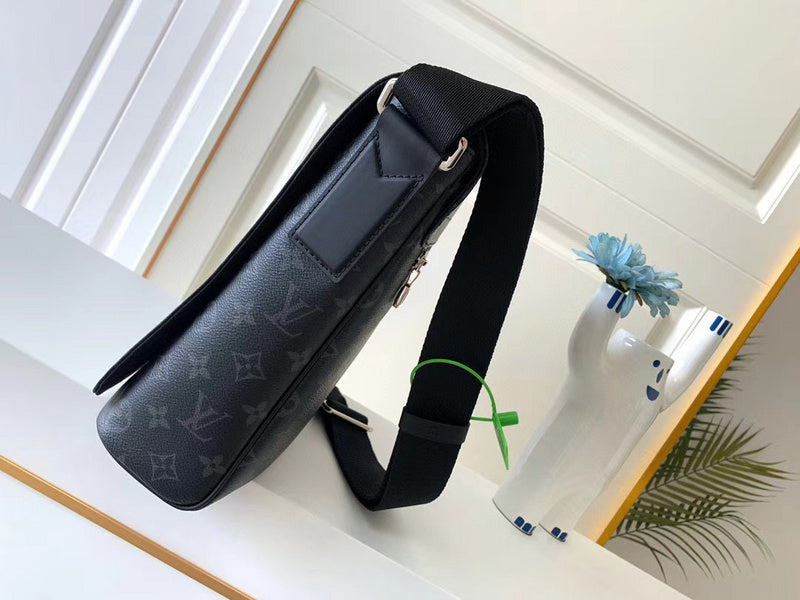 Louis Vuitton Luxury Bags 2563