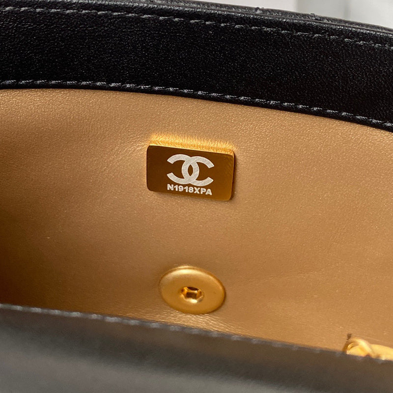 aura-bags - Chanel Bags - 7641