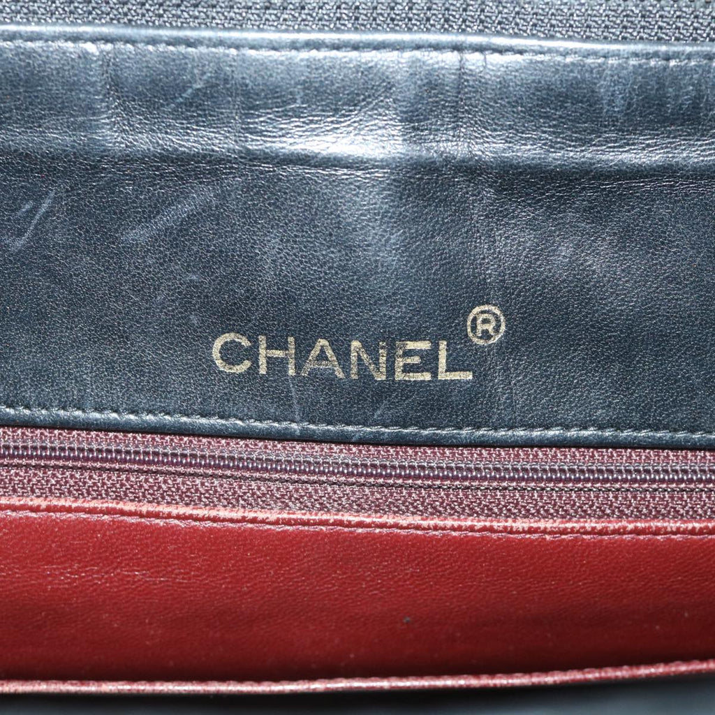 Chanel Shopping