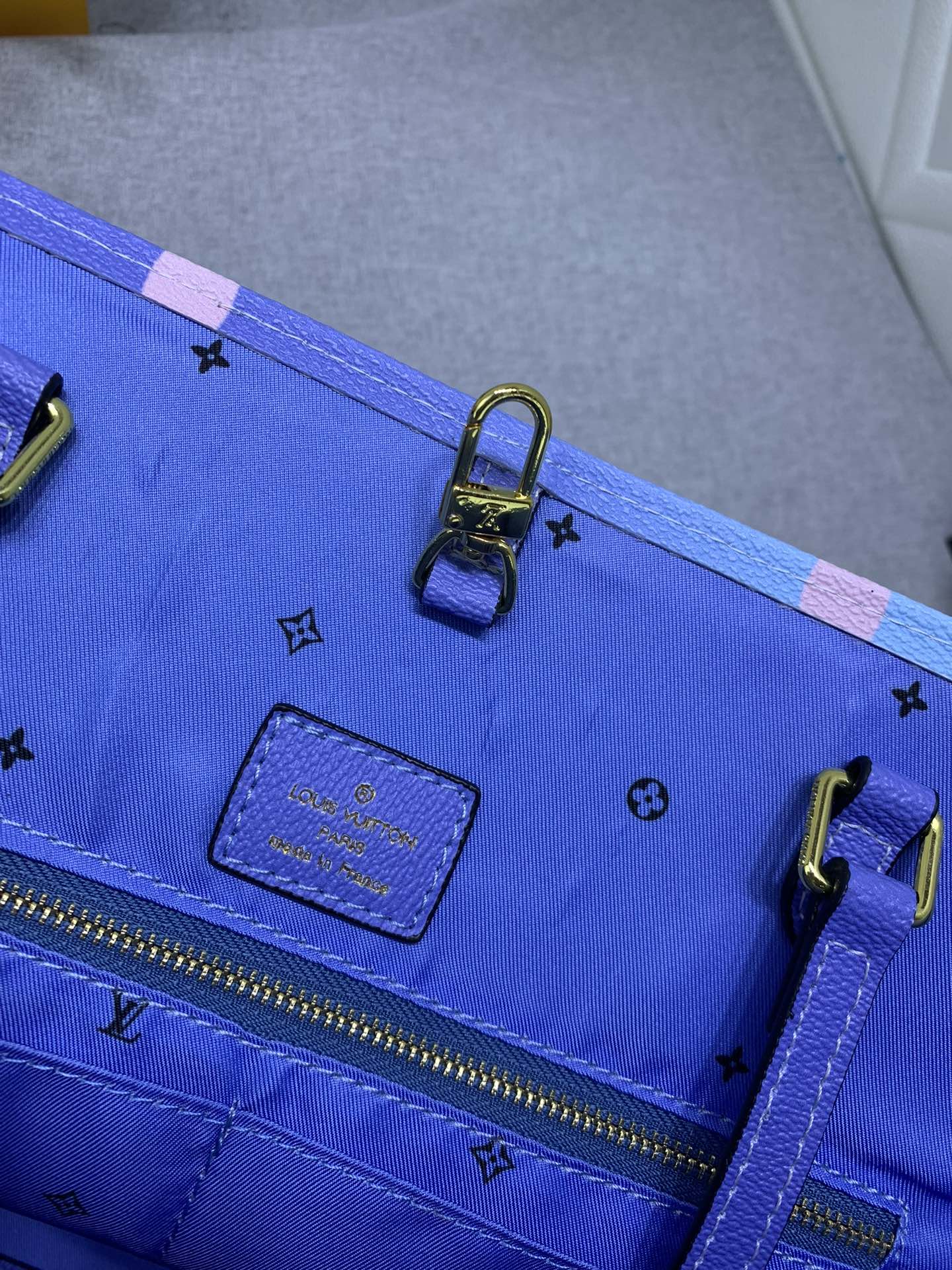 Luxury Bags Louis Vuitton  748