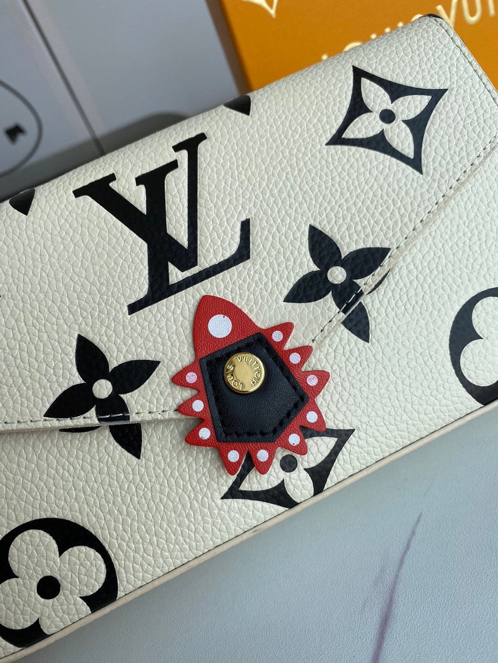 Designer Handbags Louis Vuitton 033