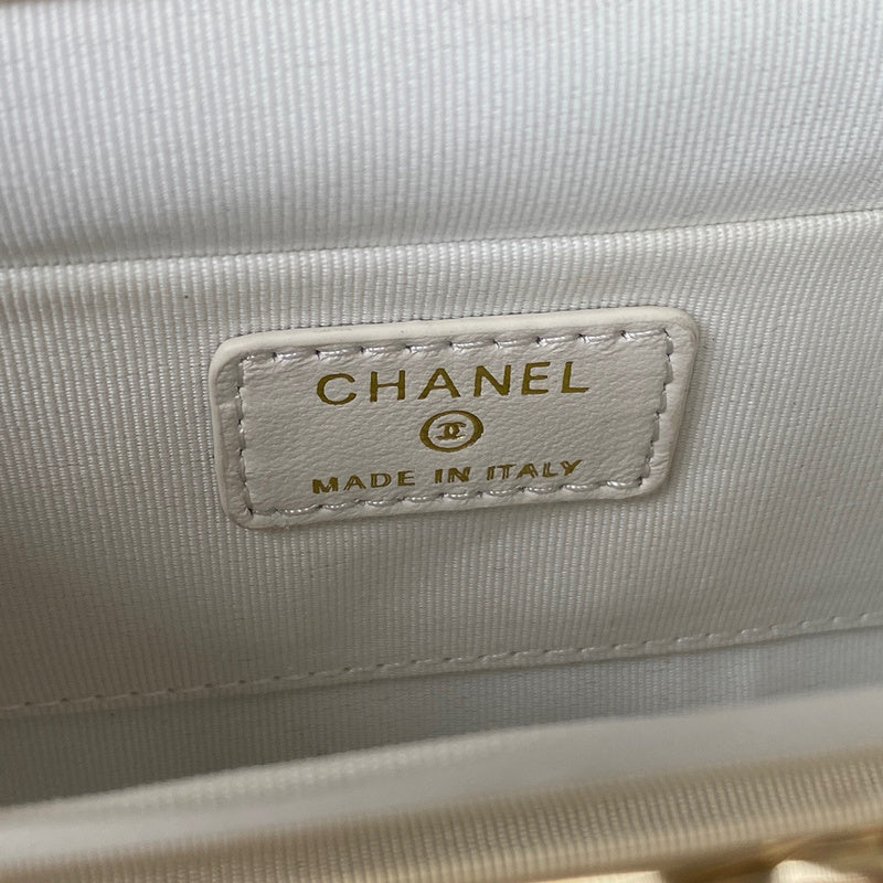 aura-bags - Chanel Bags - 7608