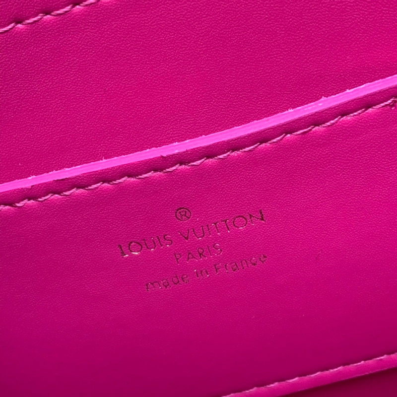 Louis Vuitton Luxury Bags 2504