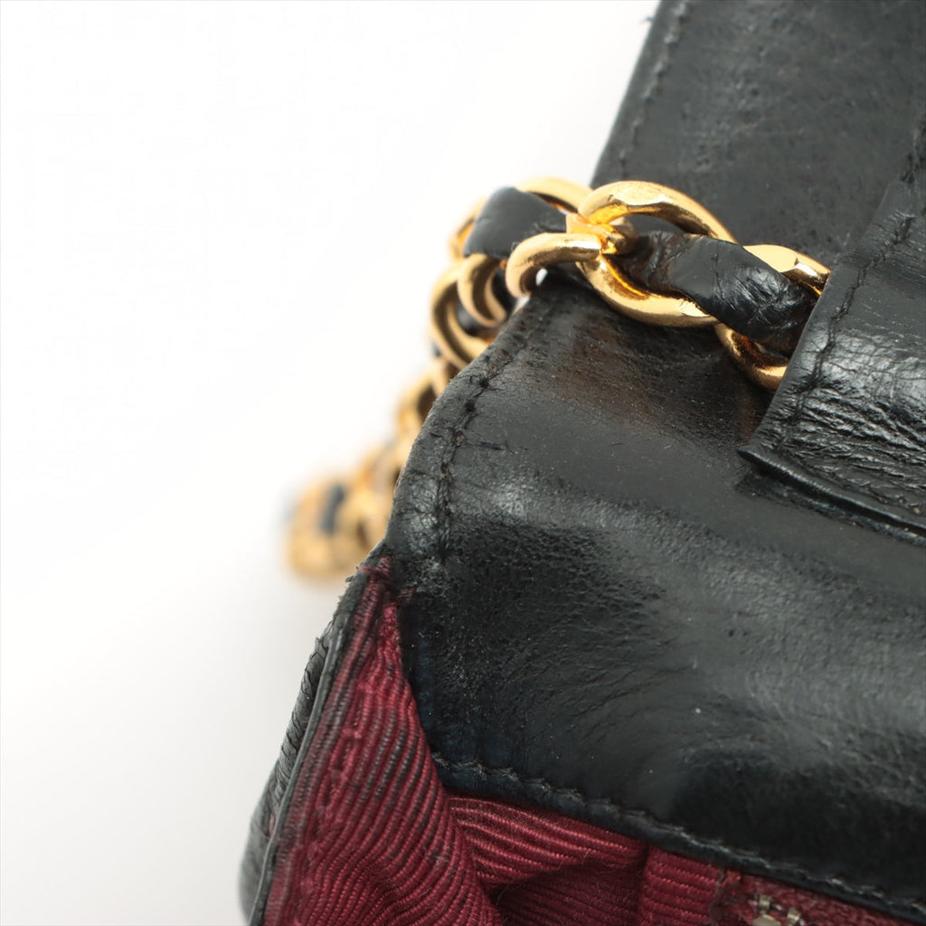 Chanel V-Stich
