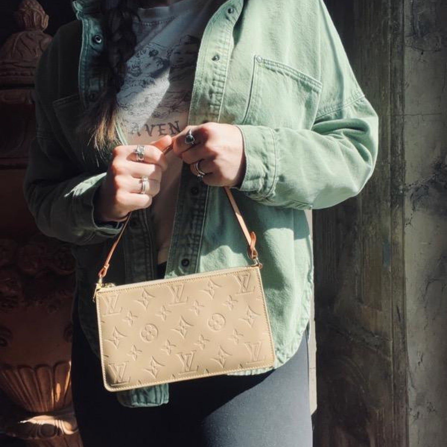 Louis Vuitton Monogram Vernis Lexington Pochette