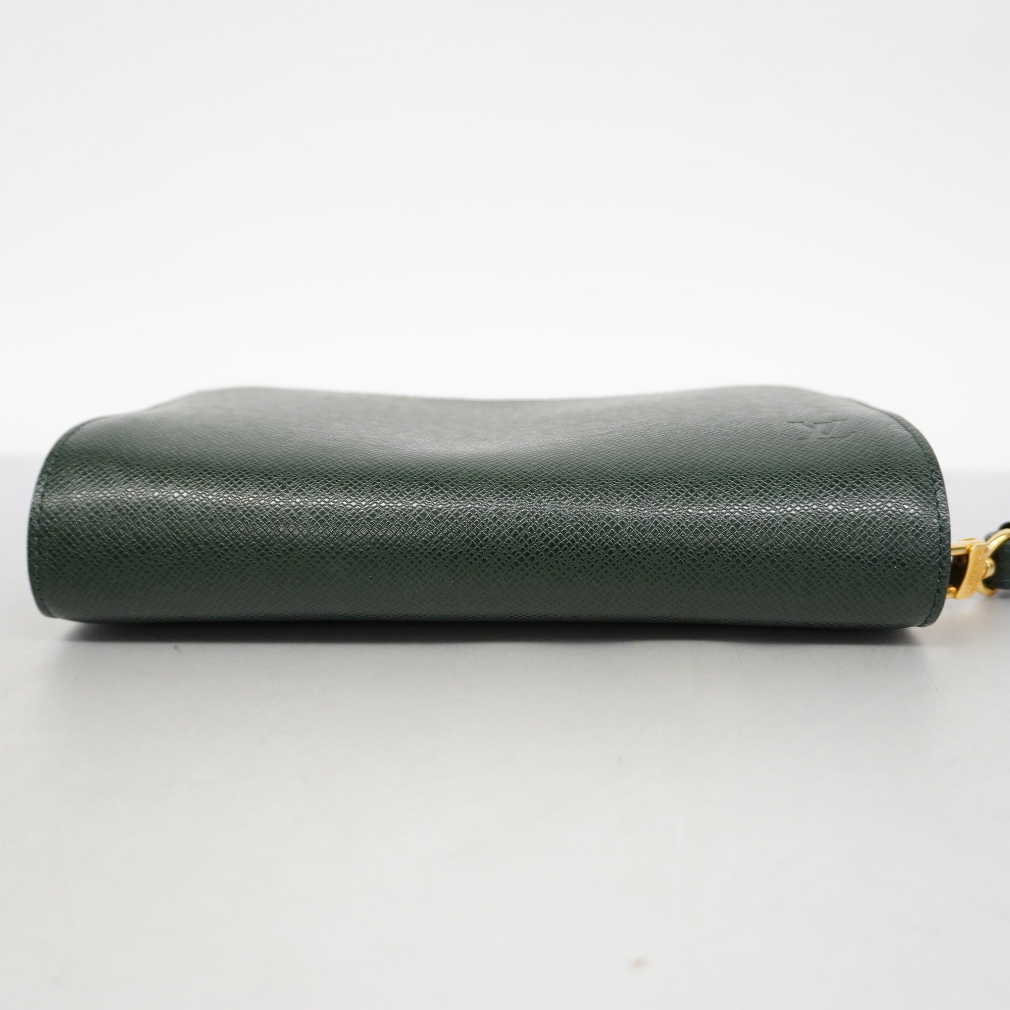 LOUIS VUITTONAuth  Taiga Baikal M30184 Men's Clutch Bag Episea