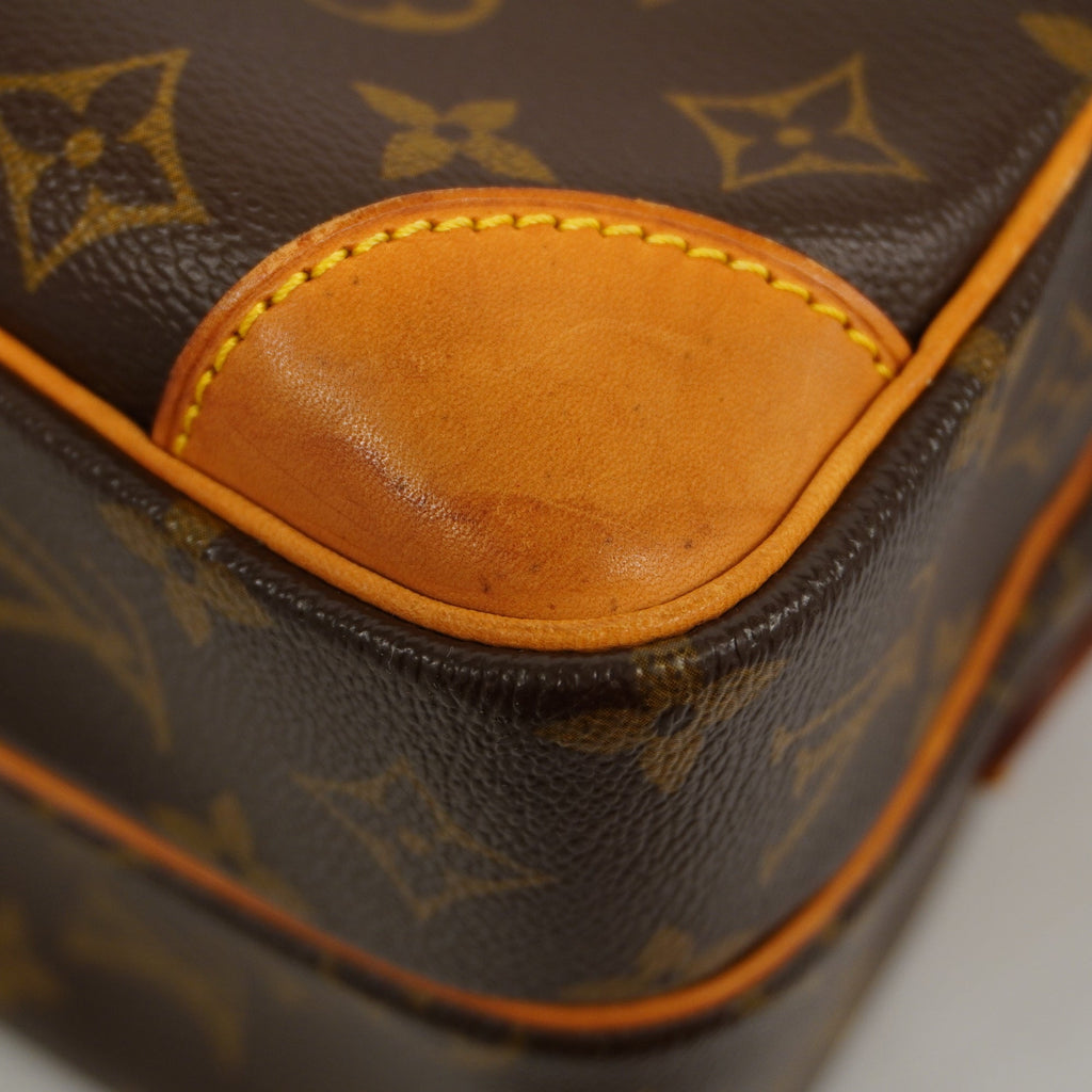 LOUIS VUITTONAuth  Monogram Nile M45244 Women's Shoulder Bag
