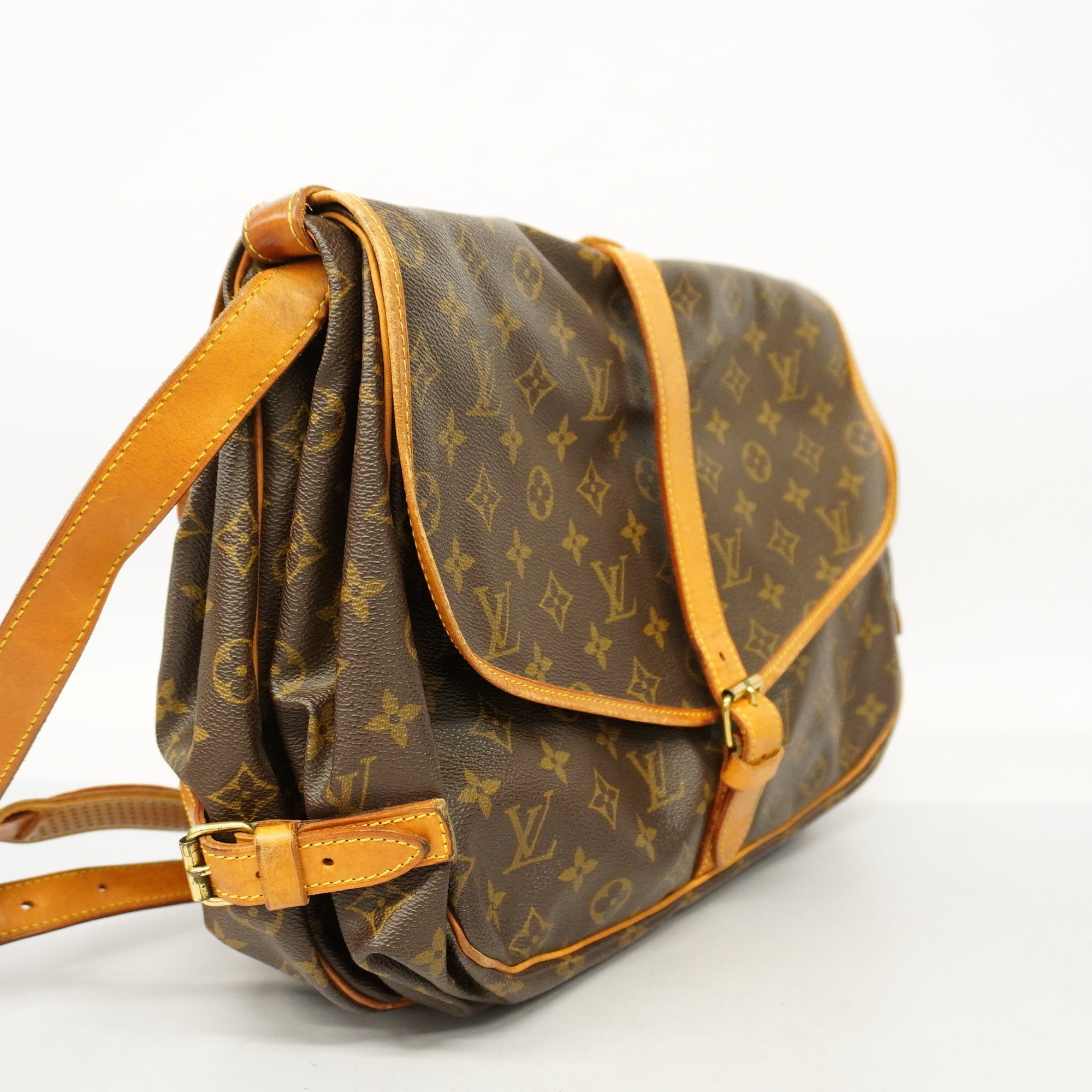 LOUIS VUITTONAuth  Monogram Saumur 35 M42254 Women's Shoulder Bag