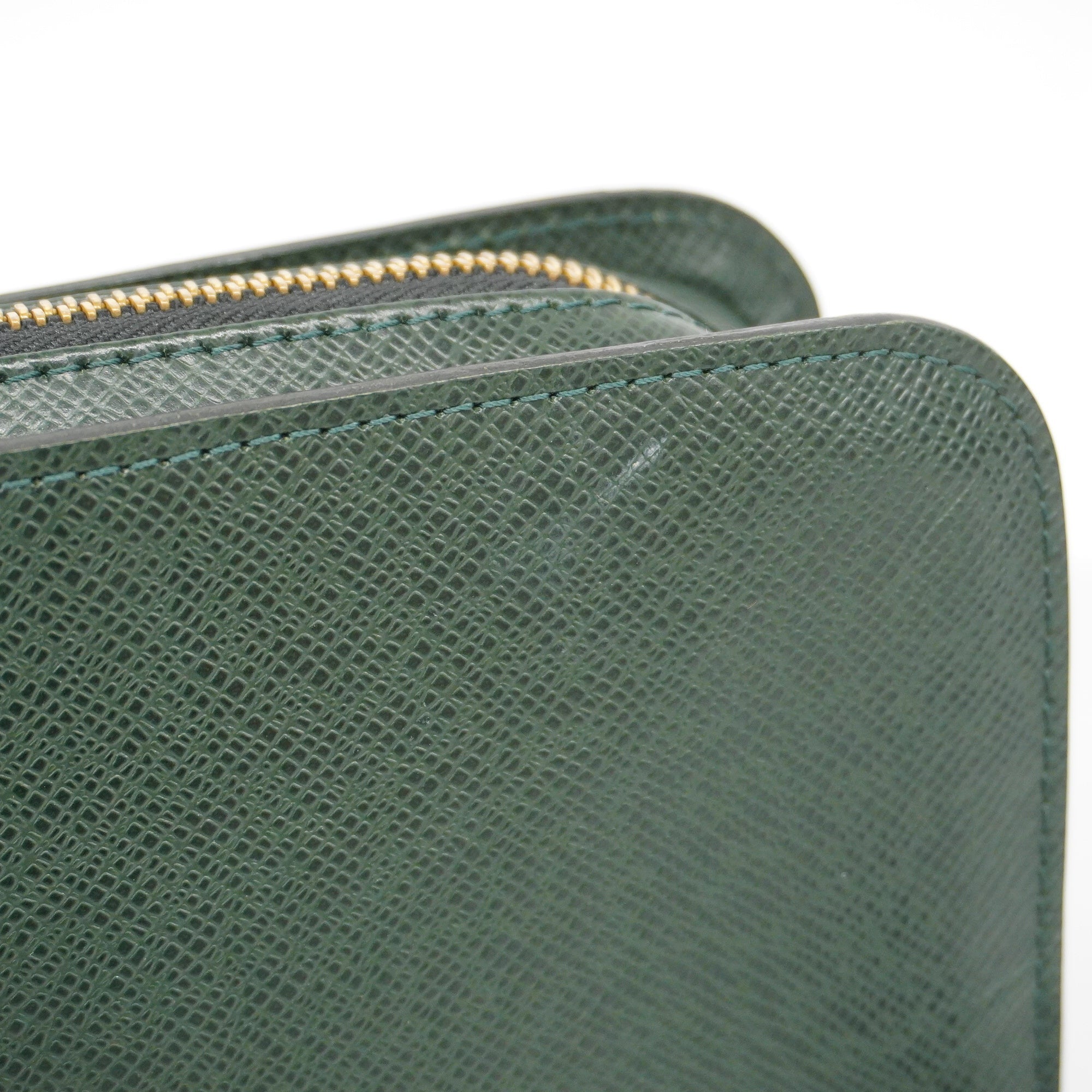 LOUIS VUITTONAuth  Taiga Baikal M30184 Men's Clutch Bag Episea
