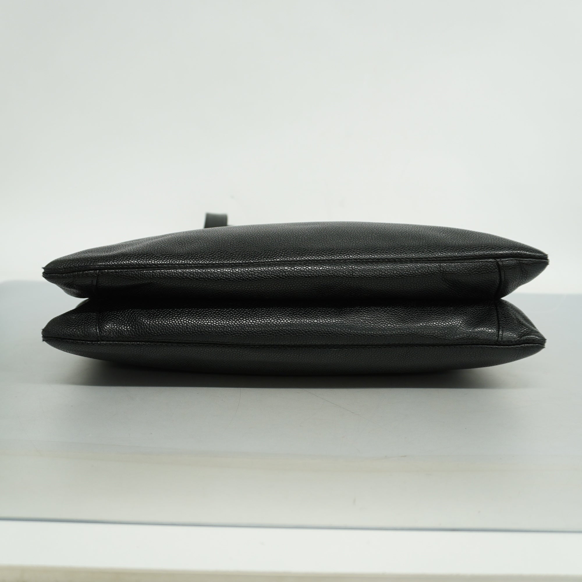CHANELAuth  Matelasse Chain Shoulder Women's Caviar Leather Shoulder Bag Black