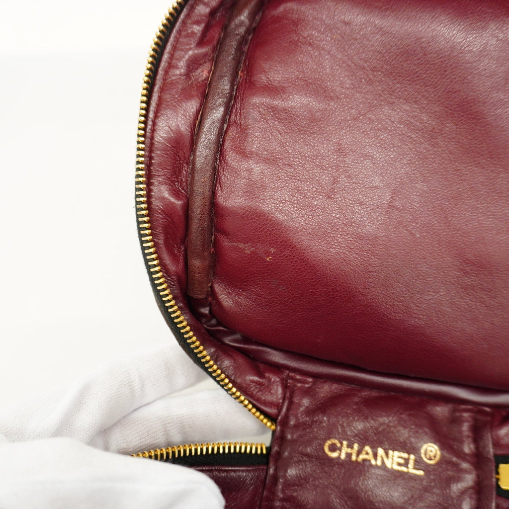 CHANELAuth  Matelasse Vanity Bag Women's Leather Vanity Bag Black