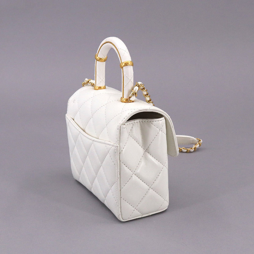 CHANEL Matelasse 2way Hand Chain Shoulder Bag Leather White AS4035 Gold Hardware