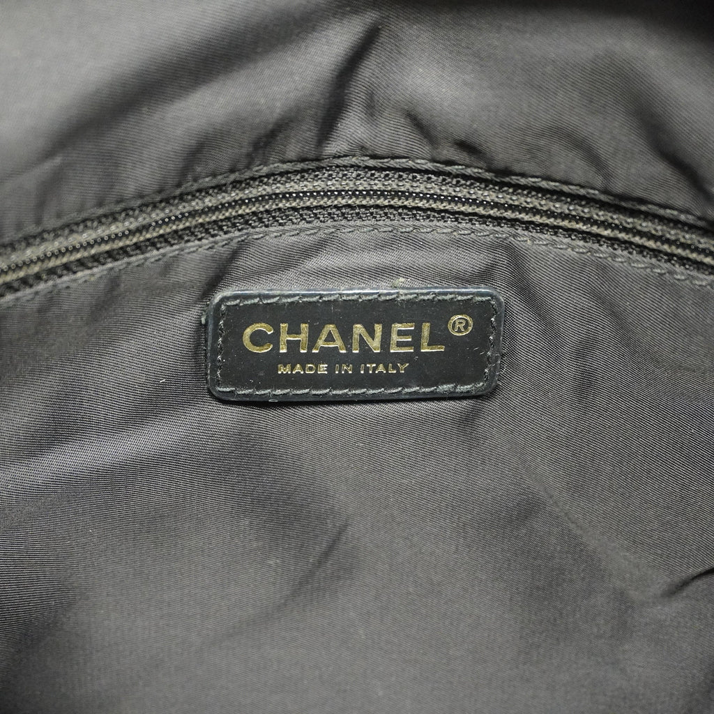 CHANELAuth  New Travel Line Tote Bag Women's Nylon Tote Bag Black