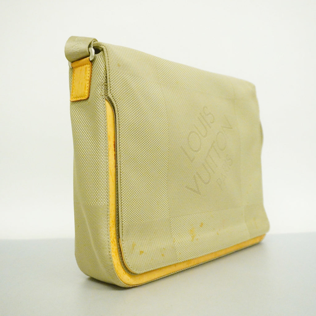 LOUIS VUITTONAuth  Damier Geant Messager M93030 Men's Shoulder Bag