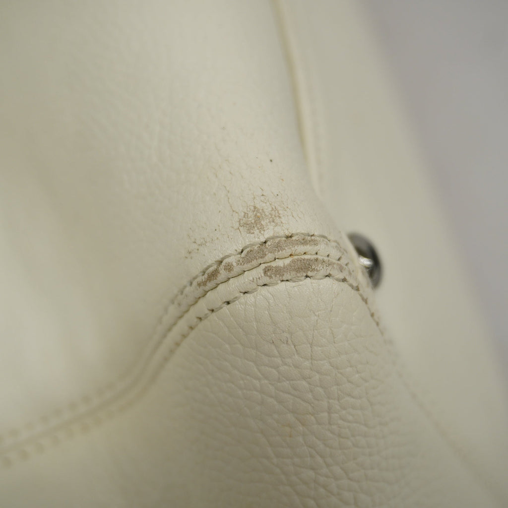 CHANELAuth  2.55 2.55/ Matelasse Women's Leather Tote Bag White